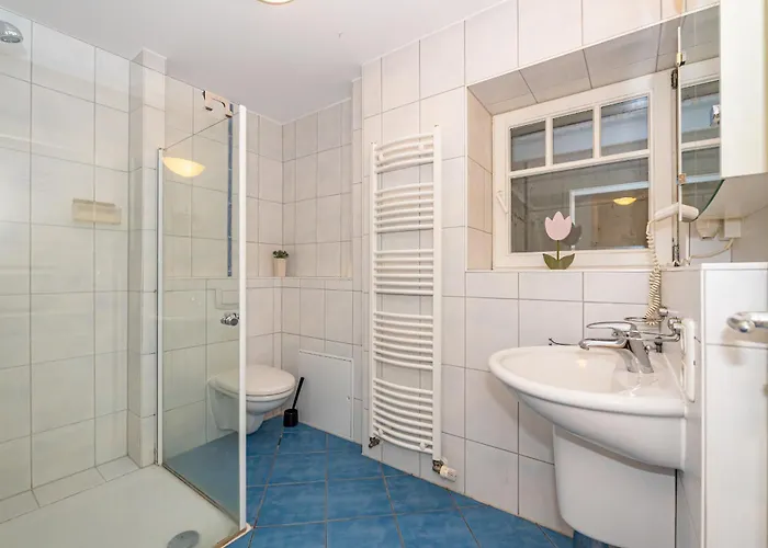 Appartement Haus Conwind 1 *